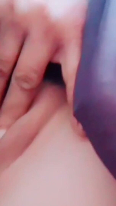 Automatic water coming from pussy, pussy is very wet, the restlessness of lust is increasing inside me, my hot ass is very excited to take your cock. | Clip 1
