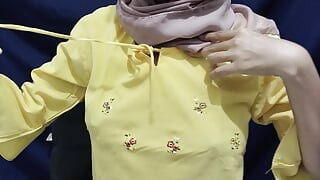 Hijab girl spank fetish spank butt until red