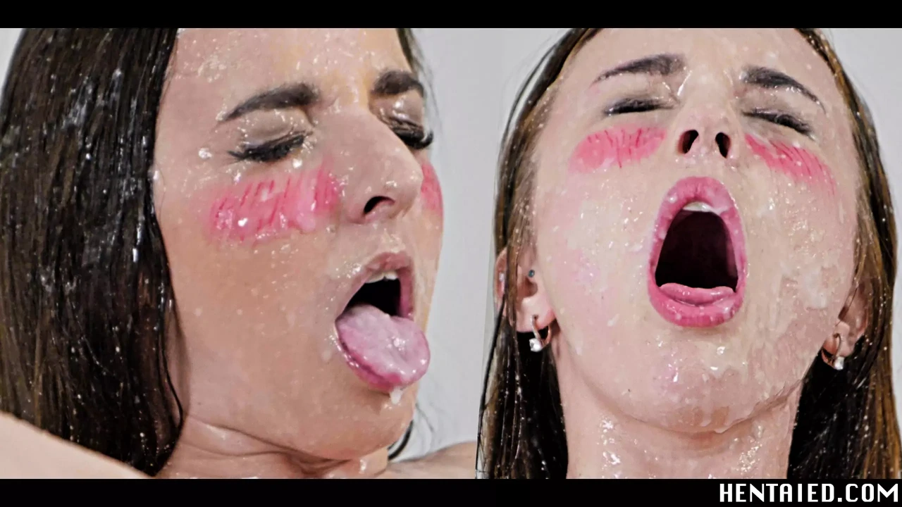 现实生活中的无尽 - 四个女孩在被内射之前恶毒地自慰