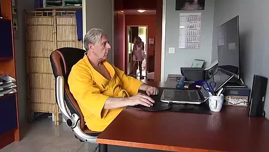 Old Men porn video – Attractive Cleaning Lady with Hot Hairy Pussy Has Nothing Against Sex (bq)