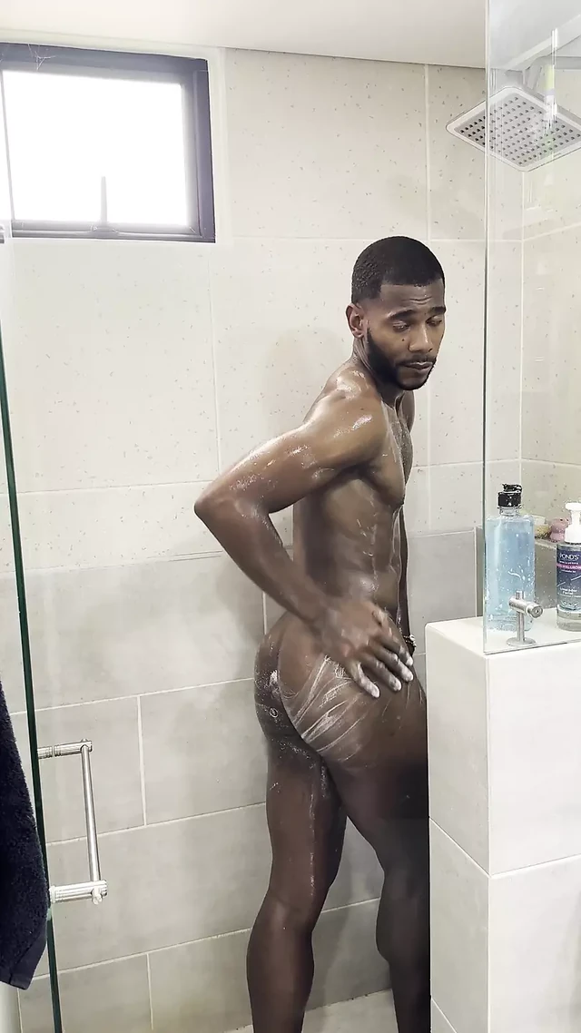 I Entered the Shower with Desire... and I Was Completely Rendered From Place