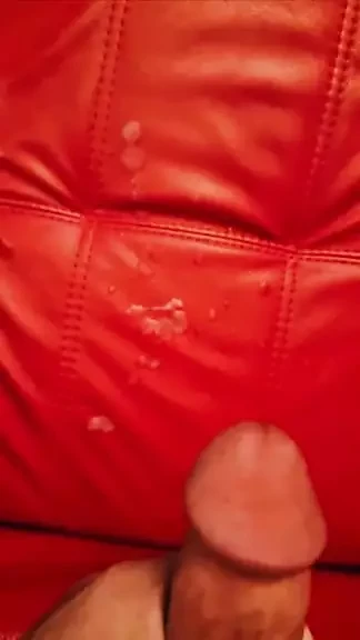 Handfri spermasprut på slow motion