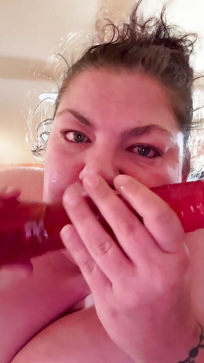 Мені подобається його смоктати