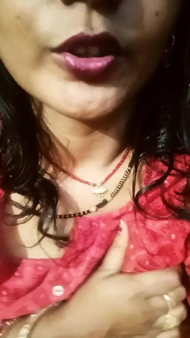 Indian bhabhi roleplay horny sexy lips