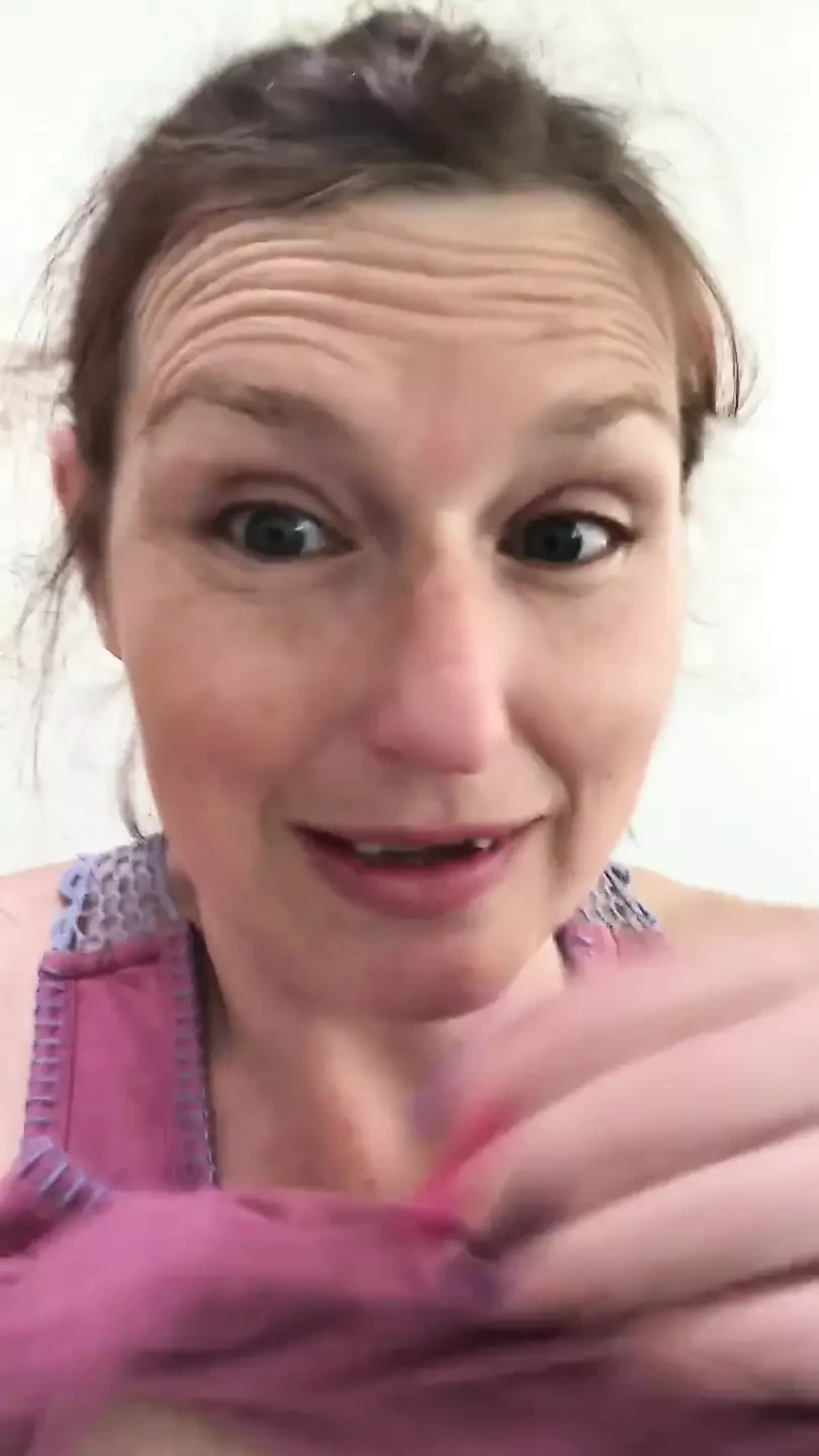 Sweaty Betty Rachel Wriggler pissing in the dentists waiting room