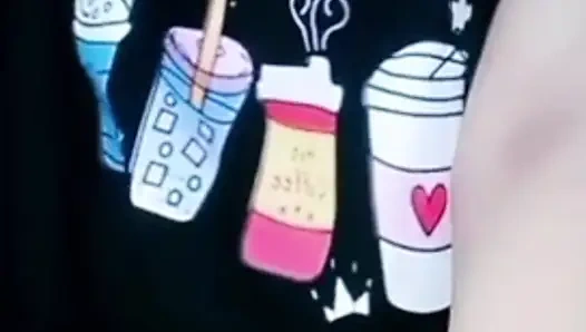 Индийская девушка показывает большие сиськи в видеосвязи с сексуальными сиськами