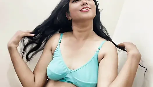 FIRST TIME HOT DESI  ENJOY WITH HER FRIEND