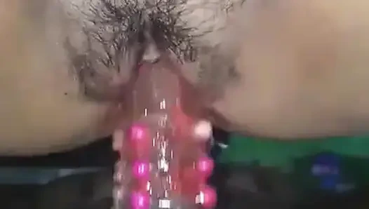 O çok sıkı ıslak amcık herkes bu tür amcığı seviyor