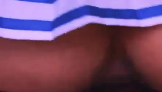 Mükemmel aldatan kız arkadaşının sert yarağının üstüne çıkıyor