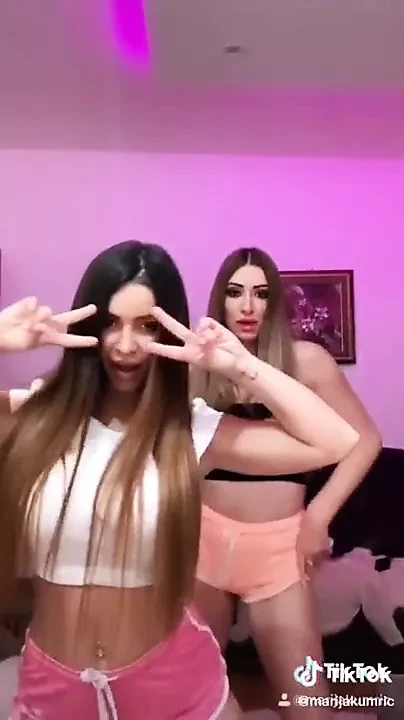 Serbian girls Marija i Ana wants cum