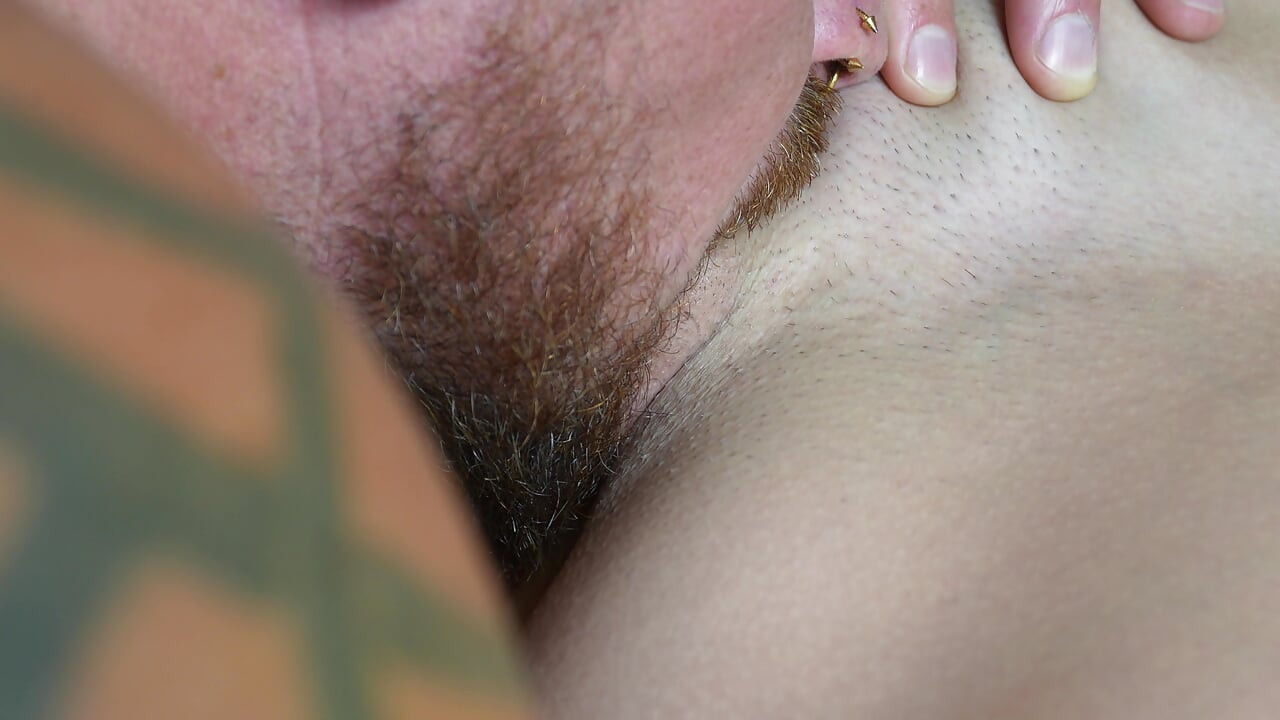 What could be better than licking a creamy young cunt