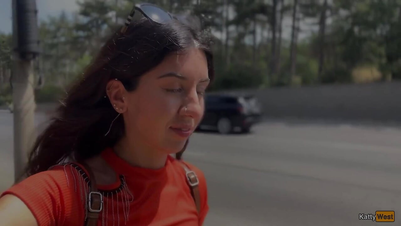 Public Blowjob in the Bushes with Stranger and Crazy Cumwalk Covered in Cum