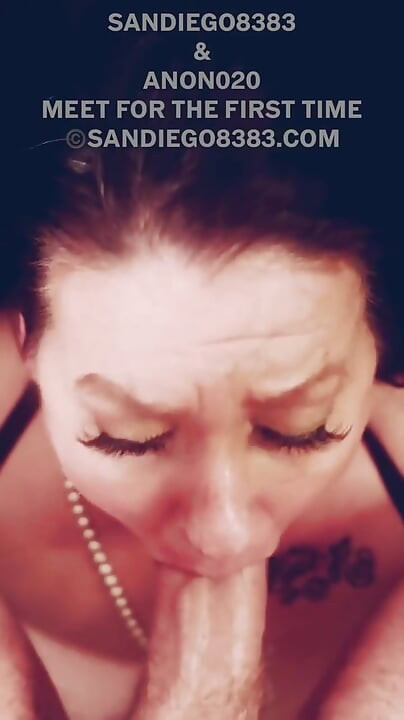 Nourrissez-moi : je ferme les yeux en lui faisant une pipe profonde et intense de 3 minutes