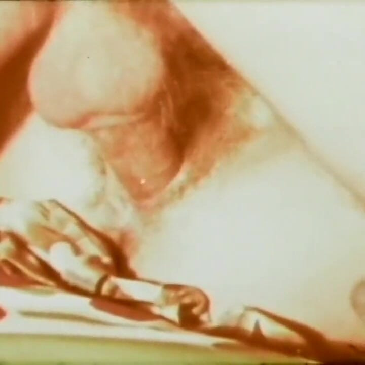 Opaka MILF tjera kurac da svrši jako