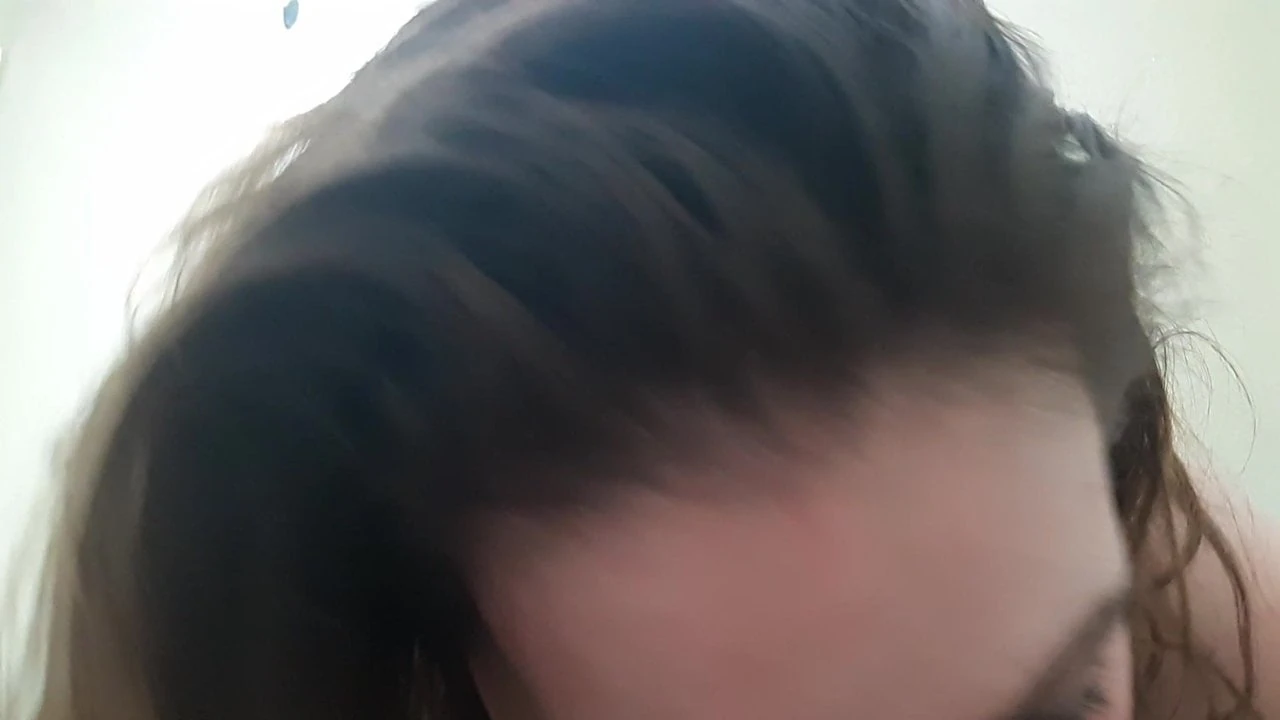 Head from an internet connection