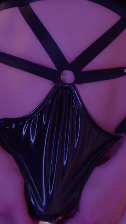 Sperm için açgözlü bir demoness