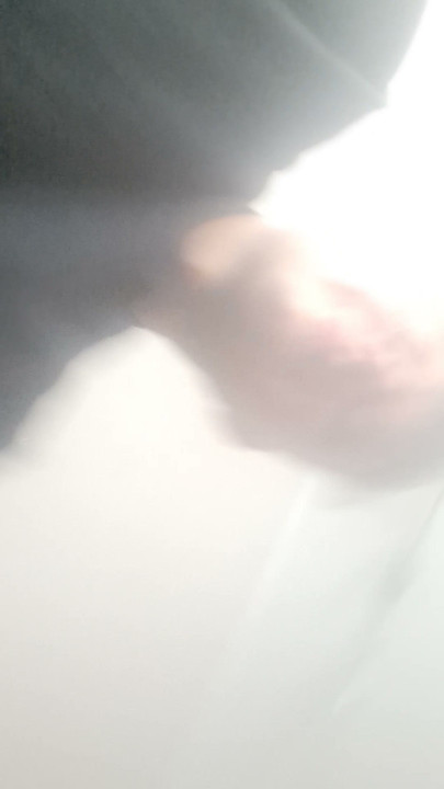 Kaun hai jo mere paas aae aur berahmi se mere andar ke chhote bachche ko gaayab kar de
Attendorn +49I7O4985836