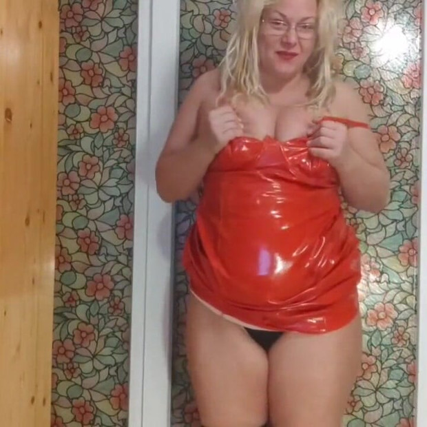 JOI and cum coundtown in latex and high heels