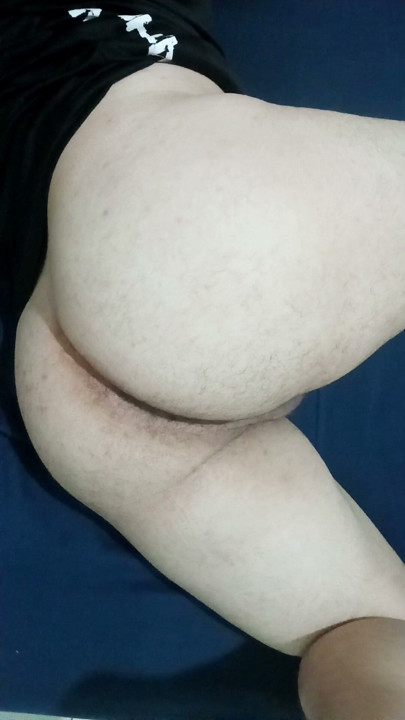 Look at this big and hot ass showing off