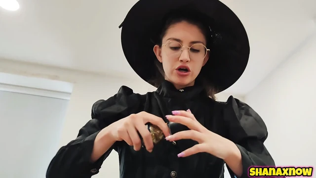 COSPLAYING WITCH THAT EATS YOUR ASS DEVOUR FOOD FETISH