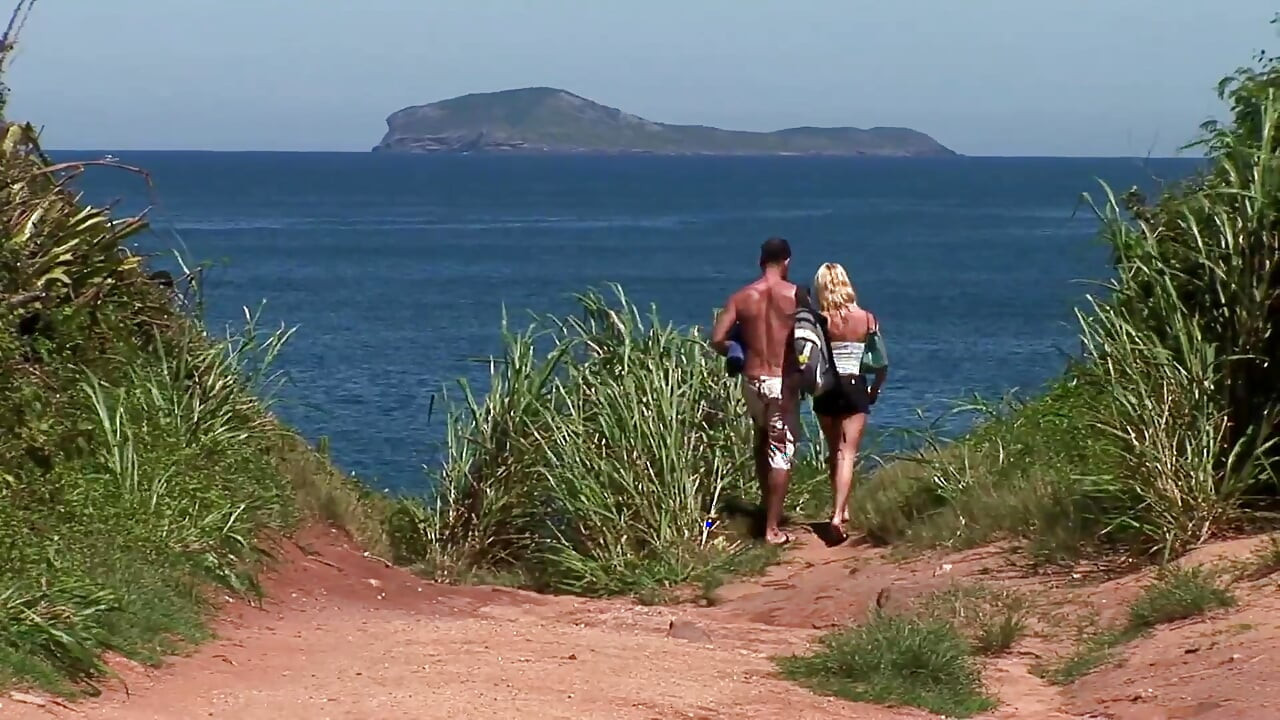 Trójkąt miłości z Chloe Delaure, dziwką, która ma swoją cipkę