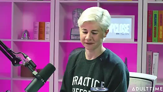 Blake Blossom: Brainrot, Facetune, & Futanari | Podcast Khusus Orang Dewasa