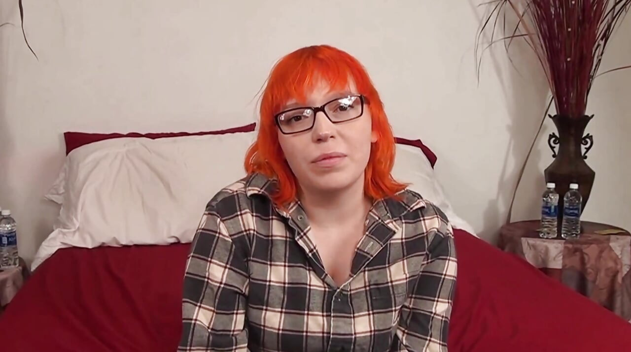 Desperate amatører hot tyk sexet store bryster store bryster og røvmilfs bliver spredt vidt åbent af stor hvid pik