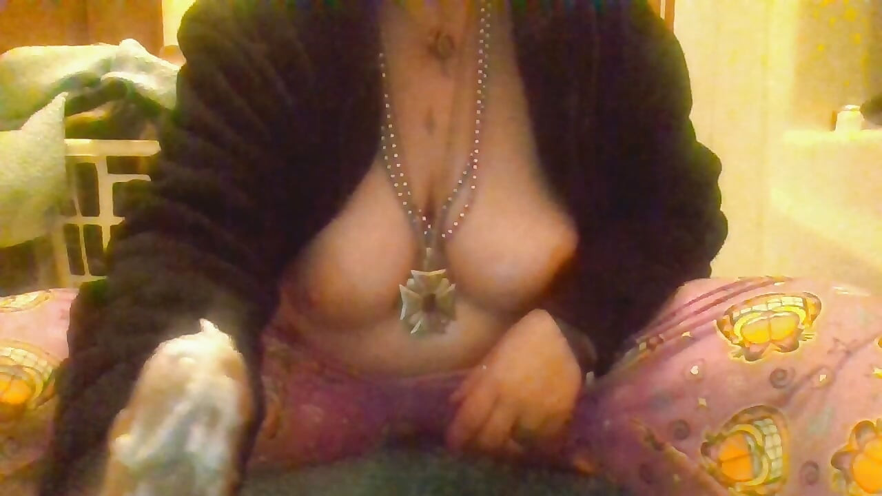 Sex with Dildo Flash Ta Tas