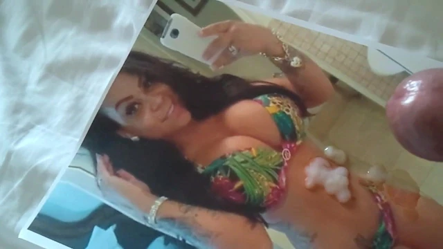 CUM on Nanci selfie in hot bikini