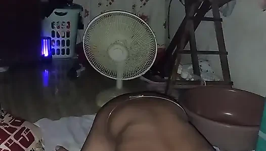 gusto nya laging kinakain ang kanya