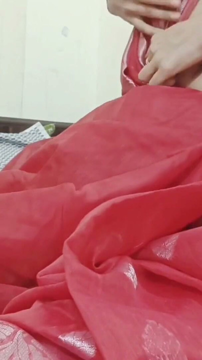 Saree Desi beautiful bhabhi live show fucking | Clip 2