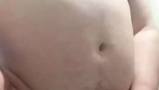 Gordito se masturba 1