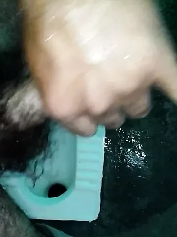Indian middle age man masterbate