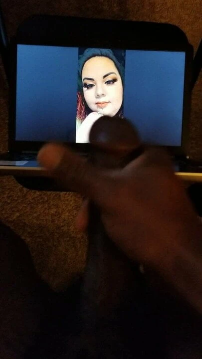 Jerking for Jenny's Pretty Face