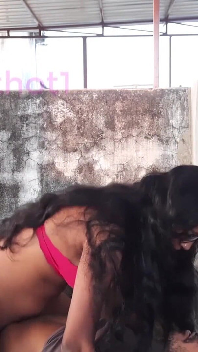 Detik meleleh rahang daripada kompilasi "Gaya Doggy India Terbaik"