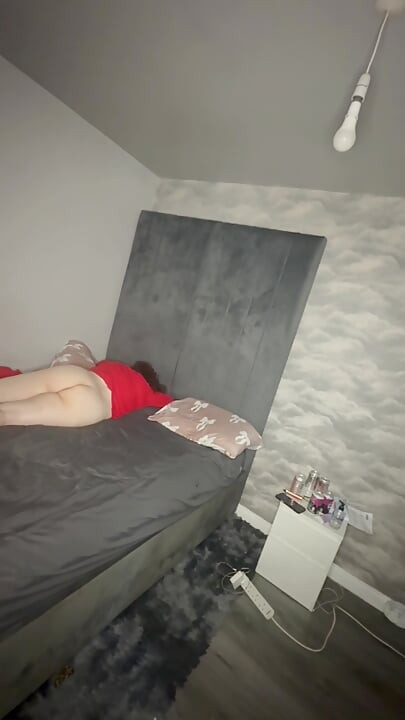 Tight pussy teen gets fucked by bbc