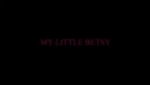 Surprise for the Fans! Teen Streamer Ends Broadcast with Masturbation