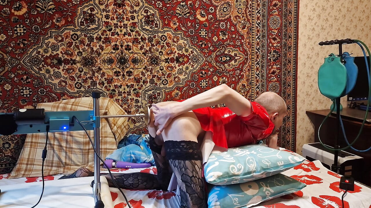 Sasha Earth Crossdresser homemade amateur anal Fucking Machine