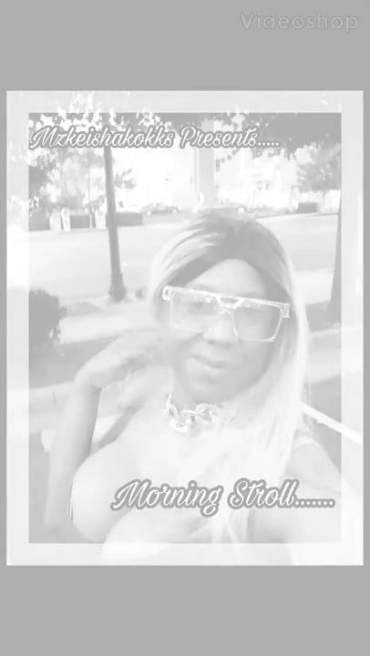 Black Crossdresser taking a stroll
