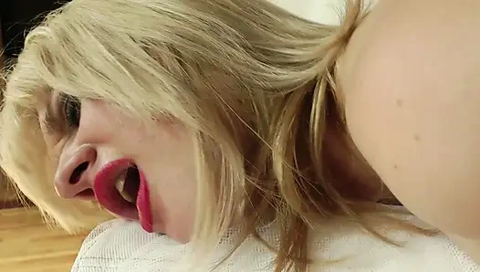 Little Miss Chaos: Pelajaran Seks Anal yang Keras