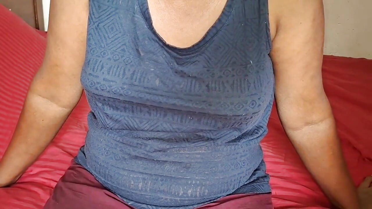 Asian MILF StepMom so Horny Viral Video