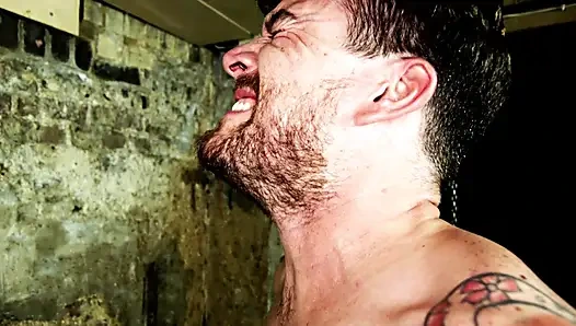 Yakalandı - Daisy Rock ile tam porno film