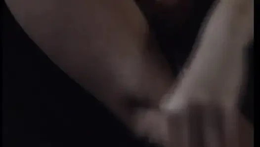 Cewek jerman rambut pirang dientot sama kontol tebal klasik