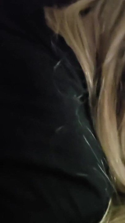 Real meia-irmã é esgueirada para o meu quarto apenas para chupar meu esperma oral ejaculação interna | Clipe 3