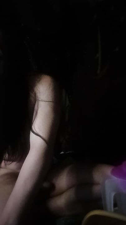 Irresistible Presence, A Solo Show You Won't Forget