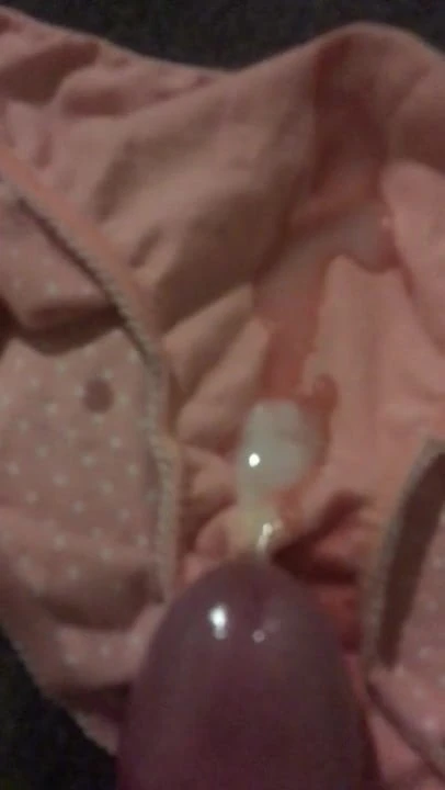 Cum on dirty panties