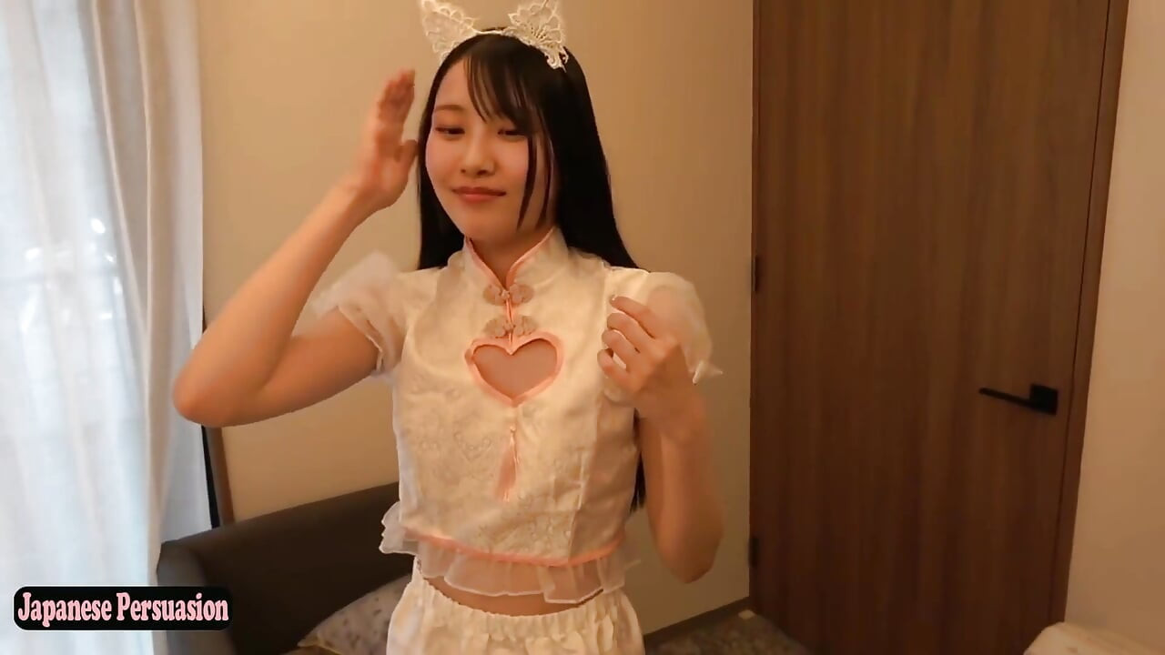 Cosplay Event with a Stunning Beauty, Playful Service Turns Into a Lively Private Moment