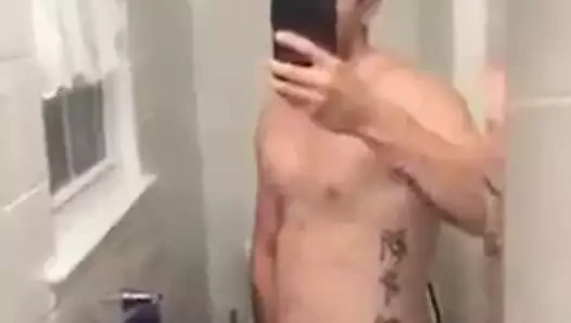 Hungandstrong8'den Tribujte
