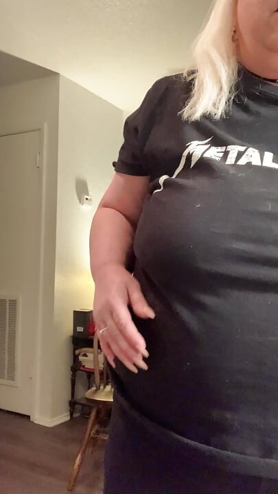 Beautiful Smoking Stepmomma