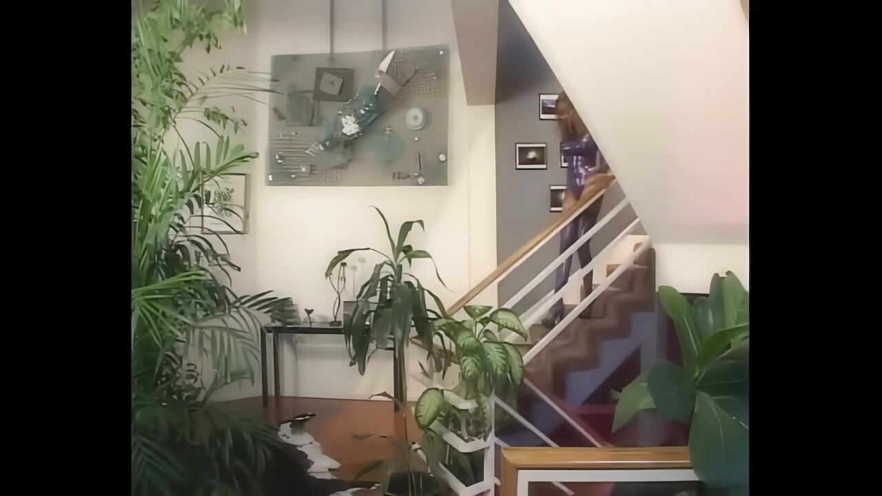 Sexo a Três - Jovem Negra Em Forma Leva 2 Grandes Paus Brancos Em Todos Os Seus Buracos